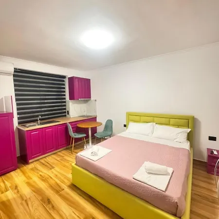 Keli's 3* Tirana
